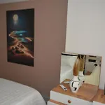 Fethiyede Evinizdeki Rahatlığın Adresi 4 1 Salon 8 Yatak 2 Banyo Ihtiyacınız Olan Tüm Eşyalar Vardır Daire