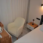 Appartement Fethiyede Evinizdeki Rahatligin Adresi 4 1 Salon 8 Yatak 2 Banyo Ihtiyaciniz Olan Tuem Esyalar Vardir