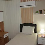 Fethiyede Evinizdeki Rahatligin Adresi 4 1 Salon 8 Yatak 2 Banyo Ihtiyaciniz Olan Tuem Esyalar Vardir Appartement *