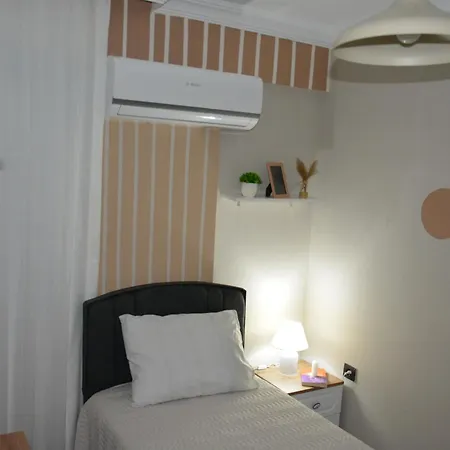 Lejlighed Fethiyede Evinizdeki Rahatligin Adresi 4 1 Salon 8 Yatak 2 Banyo Ihtiyaciniz Olan Tuem Esyalar Vardir *