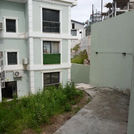 Apartmán Fethiyede Evinizdeki Rahatligin Adresi 4 1 Salon 8 Yatak 2 Banyo Ihtiyaciniz Olan Tuem Esyalar Vardir Fethiye