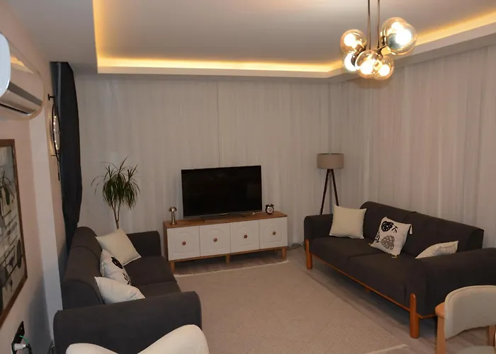Apartment Fethiyede Evinizdeki Rahatligin Adresi 4 1 Salon 8 Yatak 2 Banyo Ihtiyaciniz Olan Tuem Esyalar Vardir