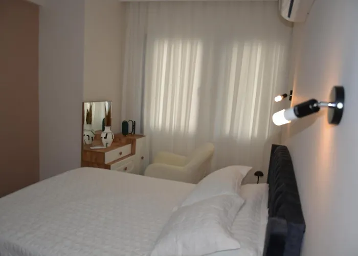 Apartment Fethiyede Evinizdeki Rahatligin Adresi 4 1 Salon 8 Yatak 2 Banyo Ihtiyaciniz Olan Tuem Esyalar Vardir *