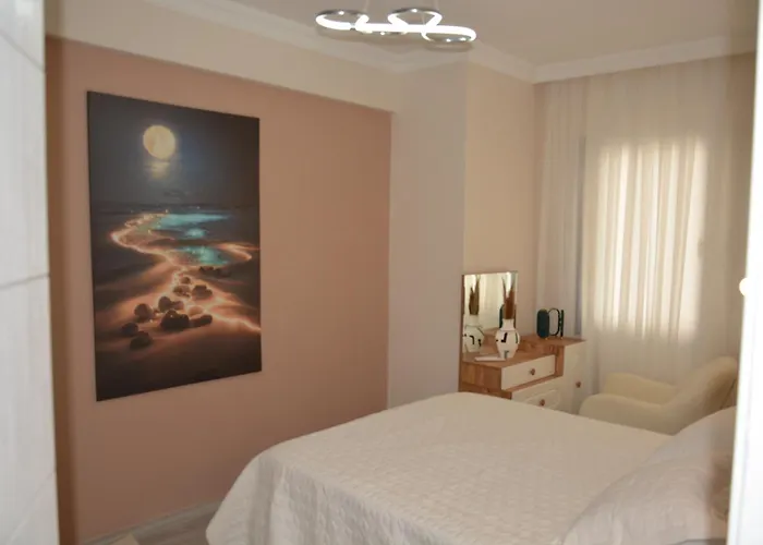 Fethiyede Evinizdeki Rahatligin Adresi 4 1 Salon 8 Yatak 2 Banyo Ihtiyaciniz Olan Tuem Esyalar Vardir