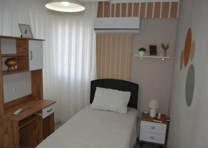 Fethiyede Evinizdeki Rahatligin Adresi 4 1 Salon 8 Yatak 2 Banyo Ihtiyaciniz Olan Tuem Esyalar Vardir Apartment *