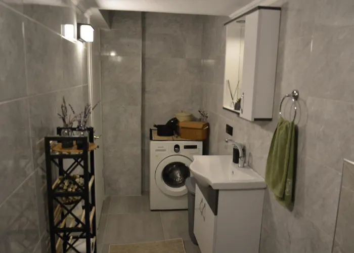 Fethiyede Evinizdeki Rahatligin Adresi 4 1 Salon 8 Yatak 2 Banyo Ihtiyaciniz Olan Tuem Esyalar Vardir Apartment *