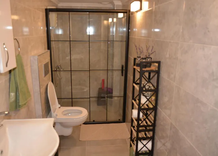 Apartment Fethiyede Evinizdeki Rahatligin Adresi 4 1 Salon 8 Yatak 2 Banyo Ihtiyaciniz Olan Tuem Esyalar Vardir *