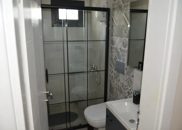 Apartment Fethiyede Evinizdeki Rahatligin Adresi 4 1 Salon 8 Yatak 2 Banyo Ihtiyaciniz Olan Tuem Esyalar Vardir