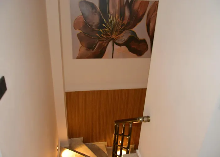 Apartment Fethiyede Evinizdeki Rahatligin Adresi 4 1 Salon 8 Yatak 2 Banyo Ihtiyaciniz Olan Tuem Esyalar Vardir *