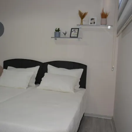 Fethiyede Evinizdeki Rahatlığın Adresi 4 1 Salon 8 Yatak 2 Banyo Ihtiyacınız Olan Tüm Eşyalar Vardır * Fethiye