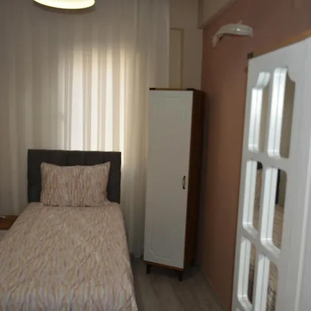 Fethiyede Evinizdeki Rahatlığın Adresi 4 1 Salon 8 Yatak 2 Banyo Ihtiyacınız Olan Tüm Eşyalar Vardır